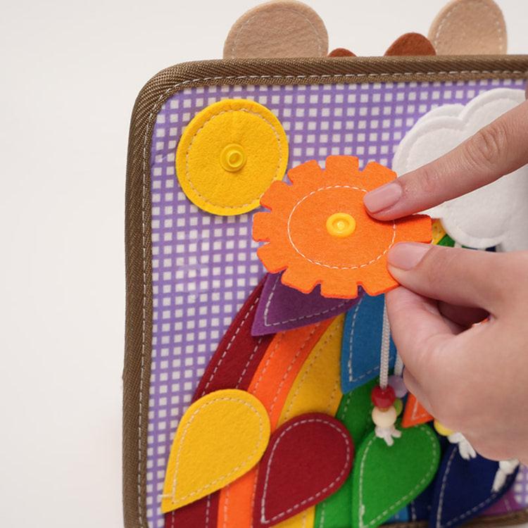 Montessori Zsiráf Kalandkönyv